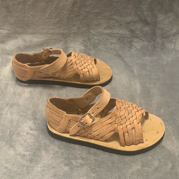 Boys brown Ankle Strap Open Toe sandals size 5.5 21 - Picture 2 of 7